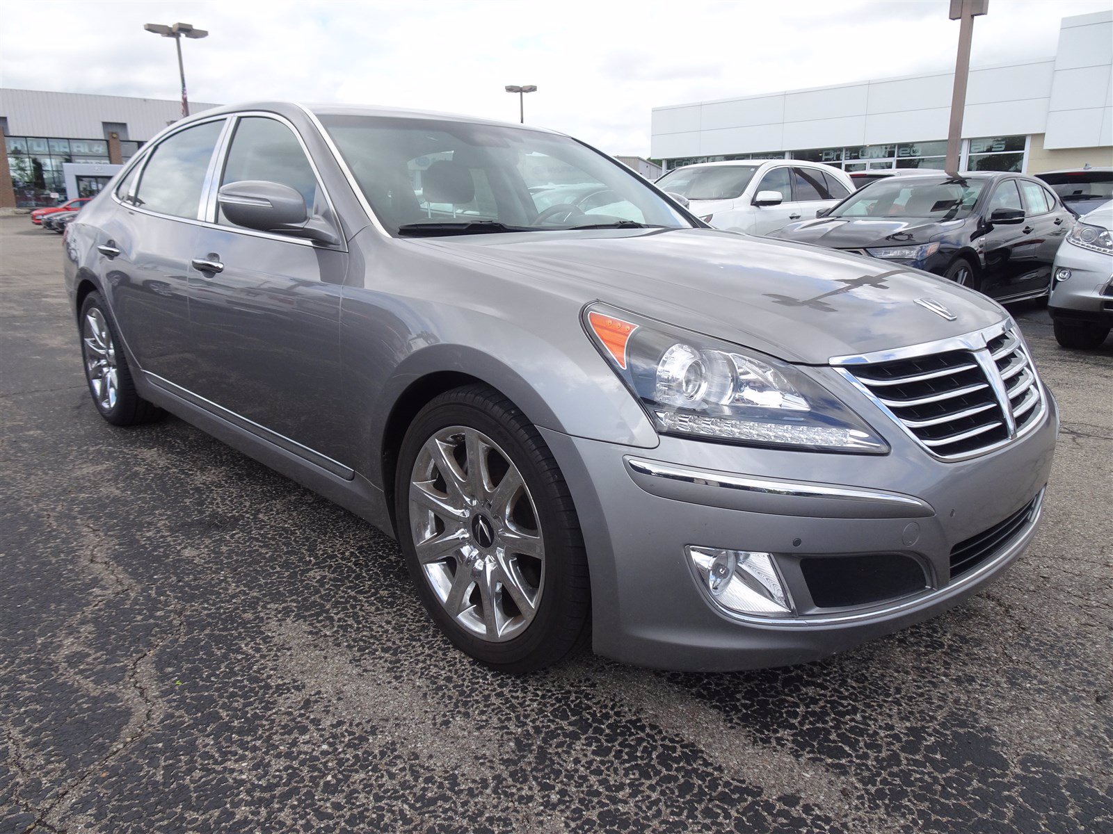 Pre-Owned 2012 Hyundai Equus Signature 4dr Car in Cincinnati #6863 ...